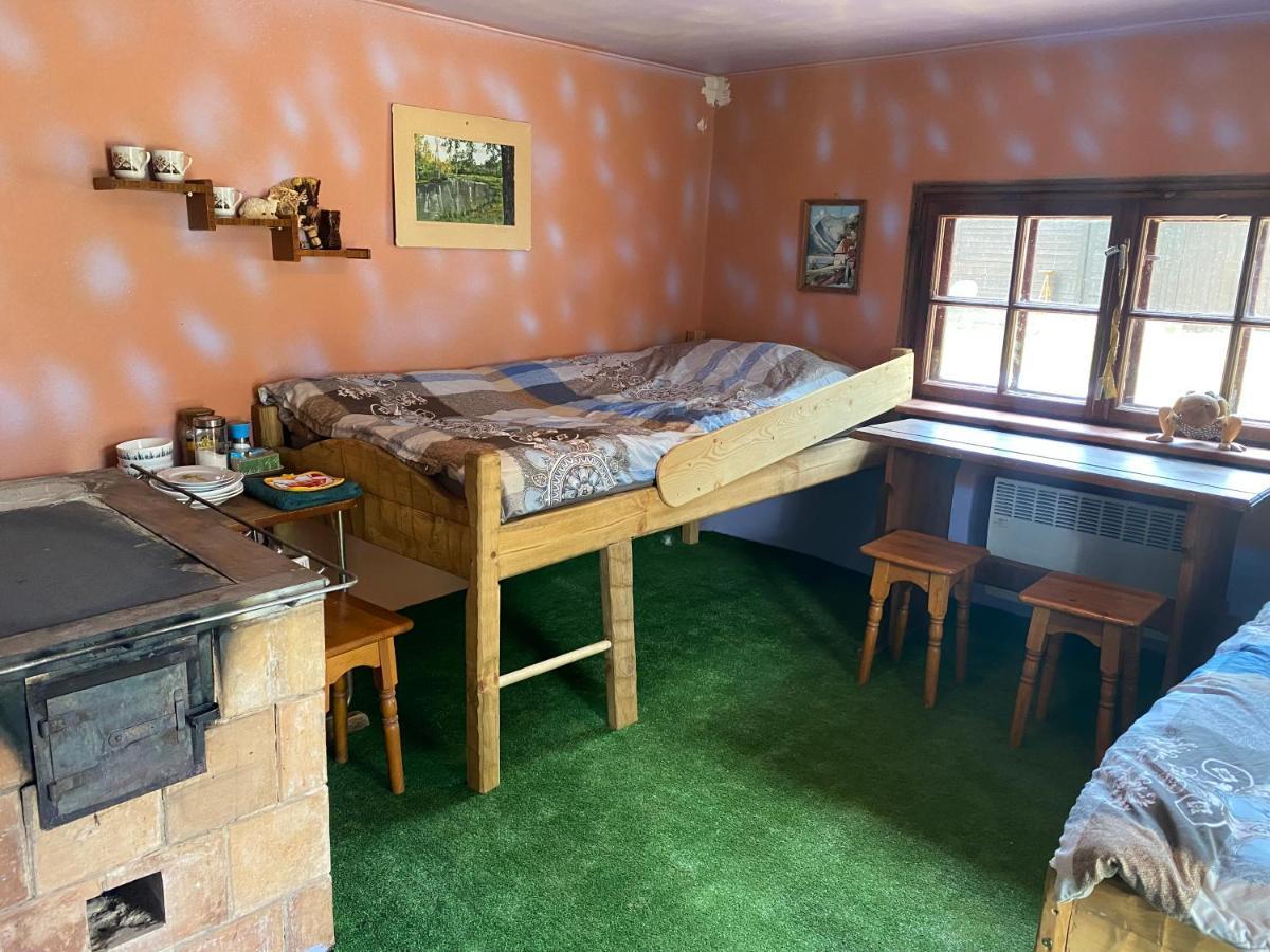 Private Farm Jakuzzi Sauna In The Forest ทาลซี ภายนอก รูปภาพ